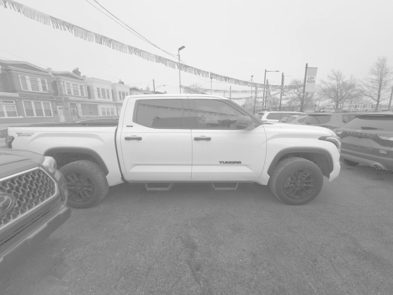 Toyota Tundra SR5 CrewMax 4WD 2022