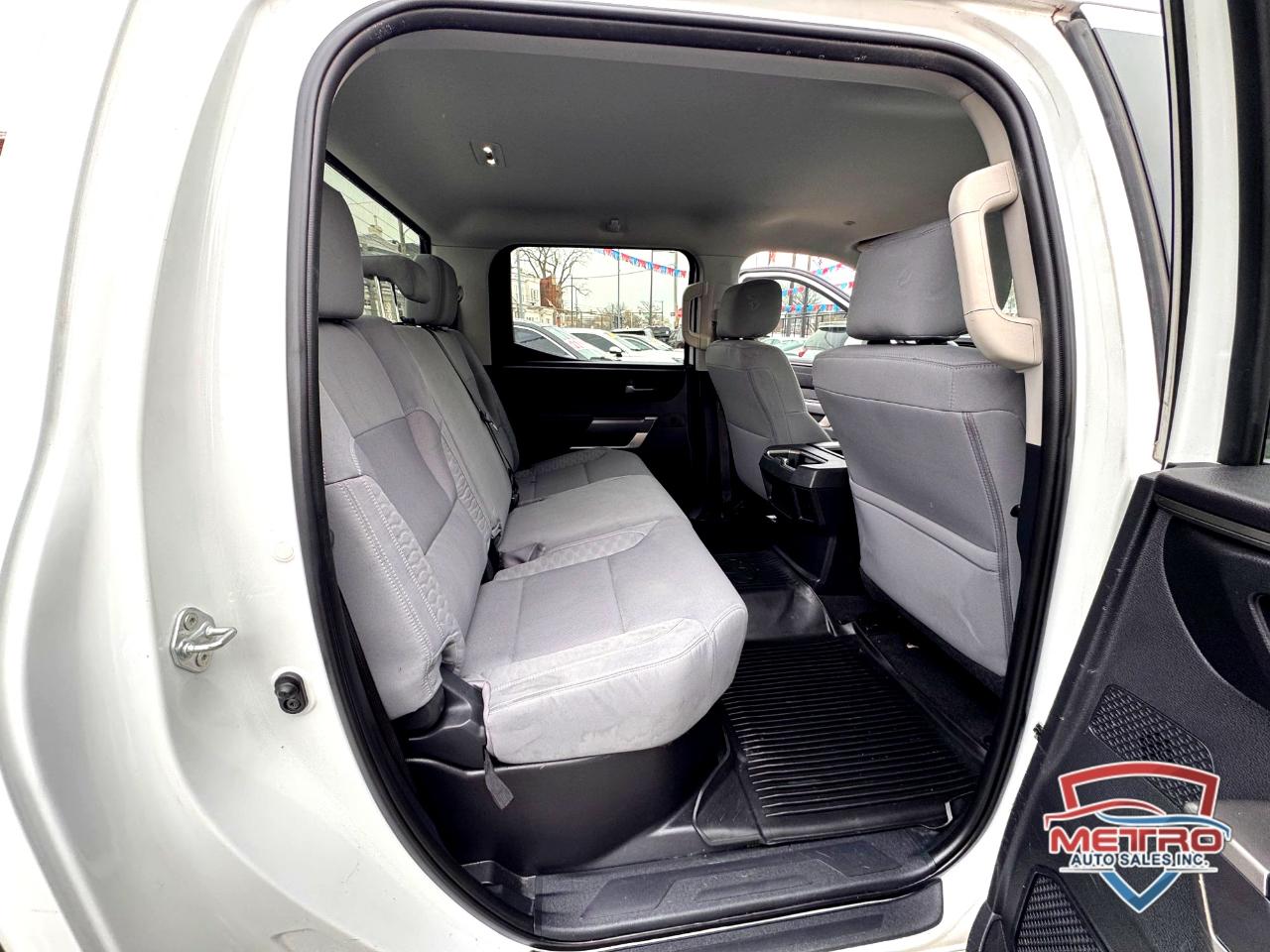 Toyota Tundra SR5 CrewMax 4WD 2022