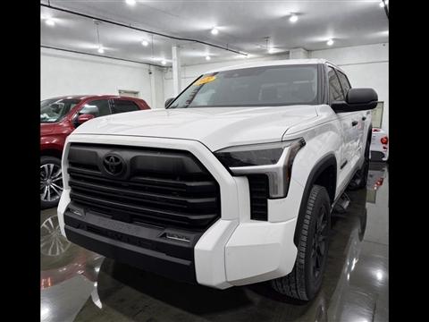 2022 Toyota Tundra SR5 CrewMax 4WD