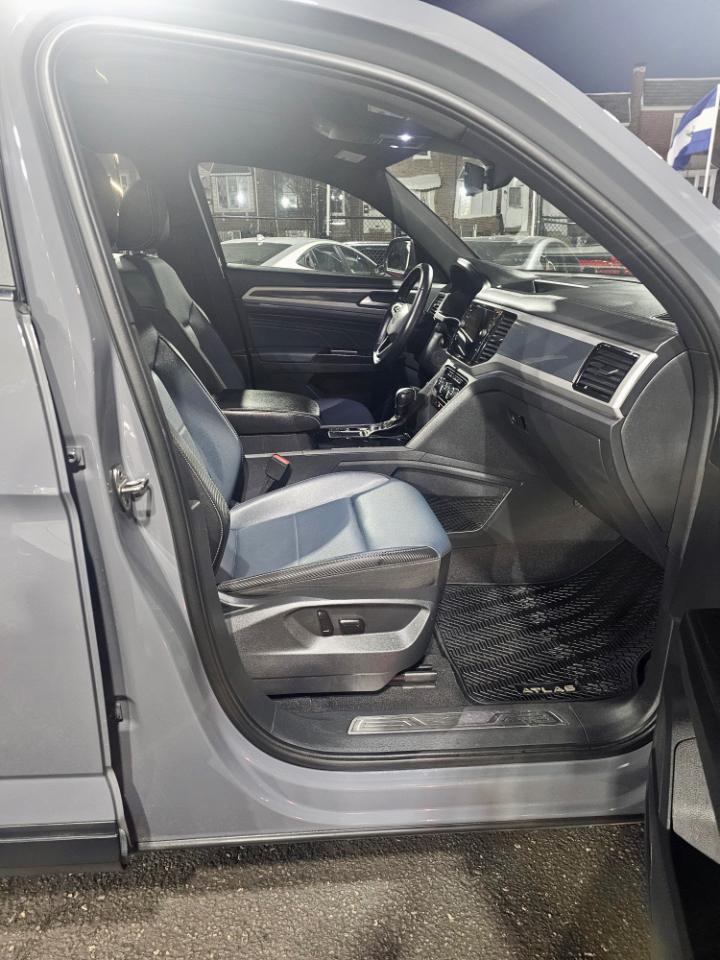 Volkswagen Atlas Cross Sport V6 SEL 2021