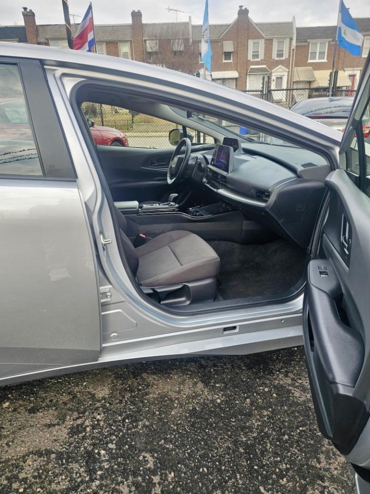 Toyota Prius LE 2023