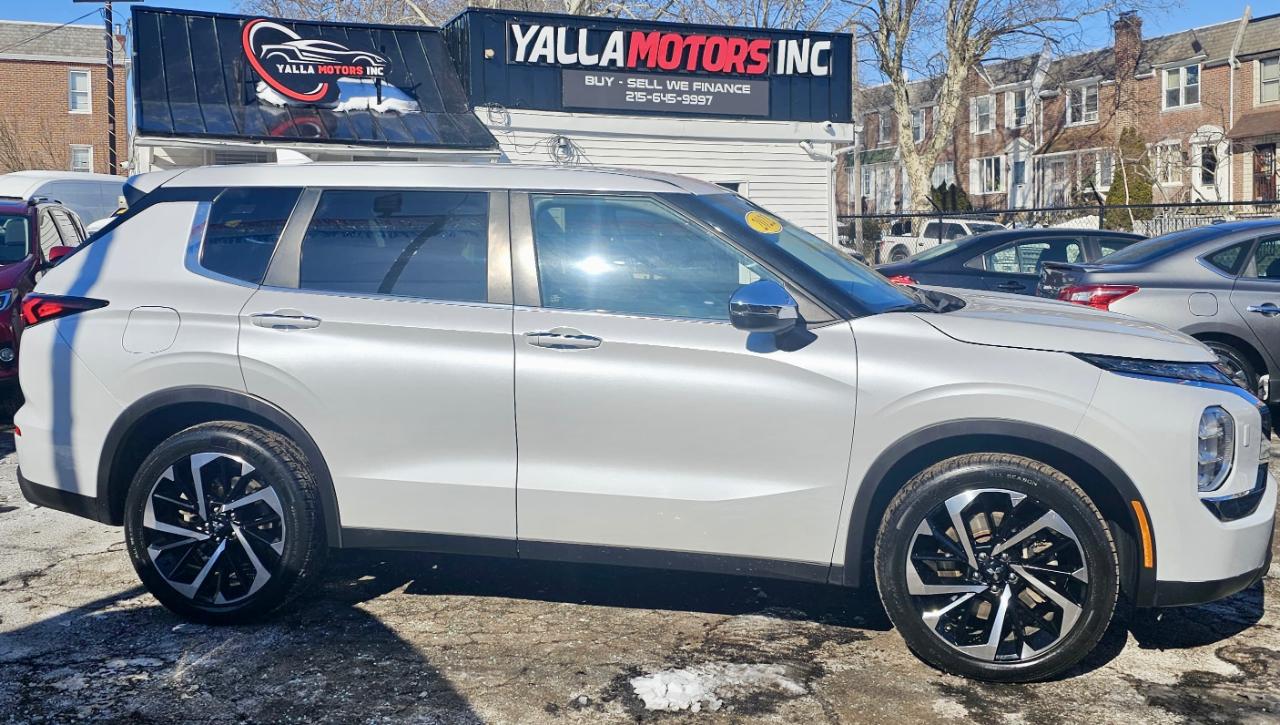 Mitsubishi Outlander ES 4WD 2022