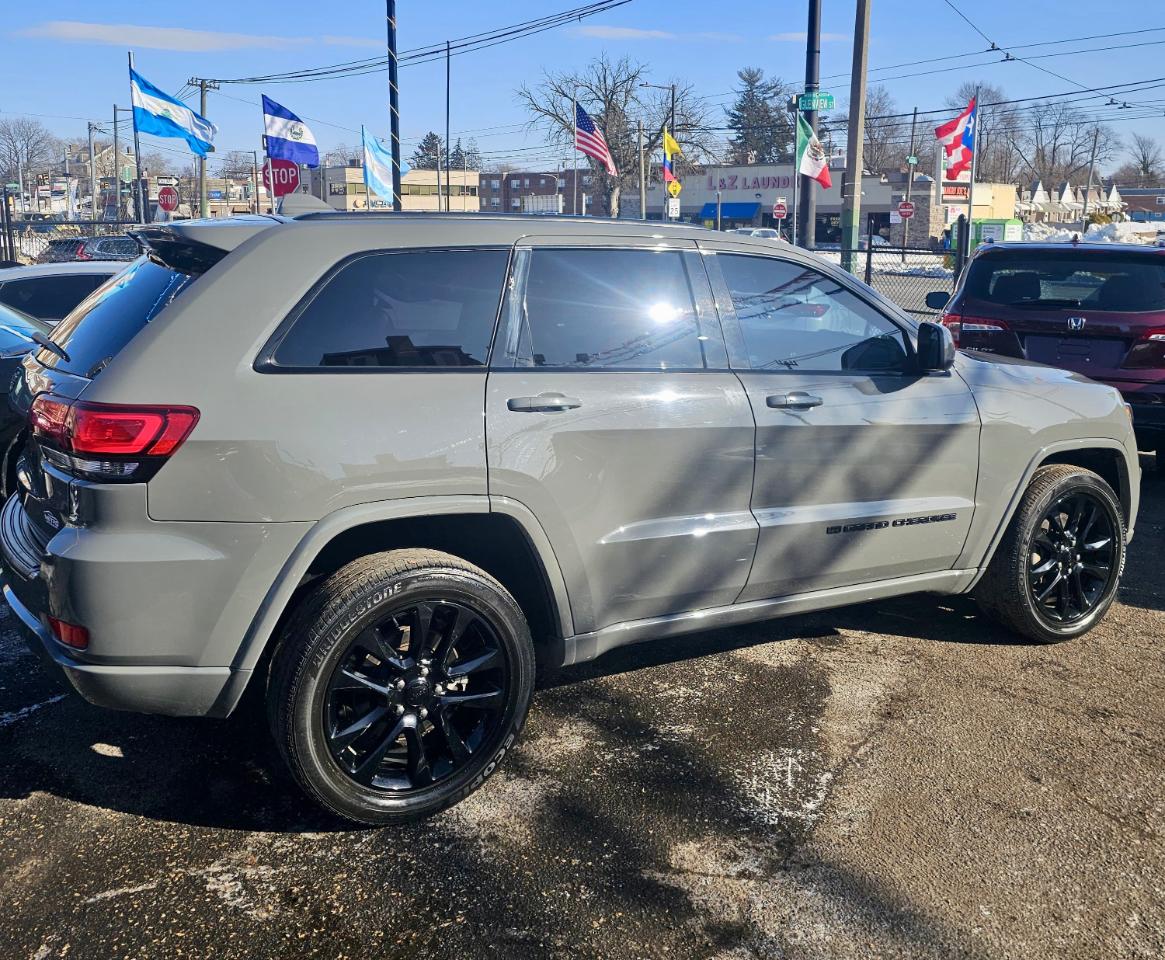 Jeep Grand Cherokee WK Laredo E 4WD 2022
