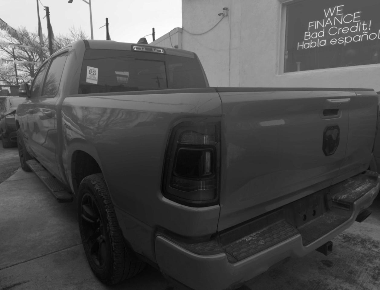 RAM 1500 Big Horn Crew Cab SWB 4WD 2020