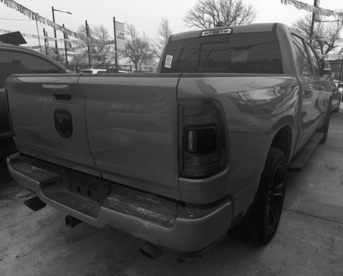 RAM 1500 Big Horn Crew Cab SWB 4WD 2020