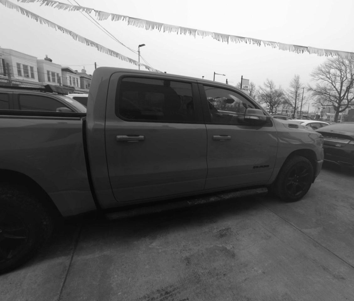 RAM 1500 Big Horn Crew Cab SWB 4WD 2020