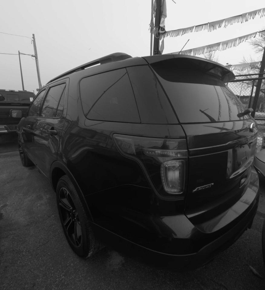 Ford Explorer Sport 4WD 2015