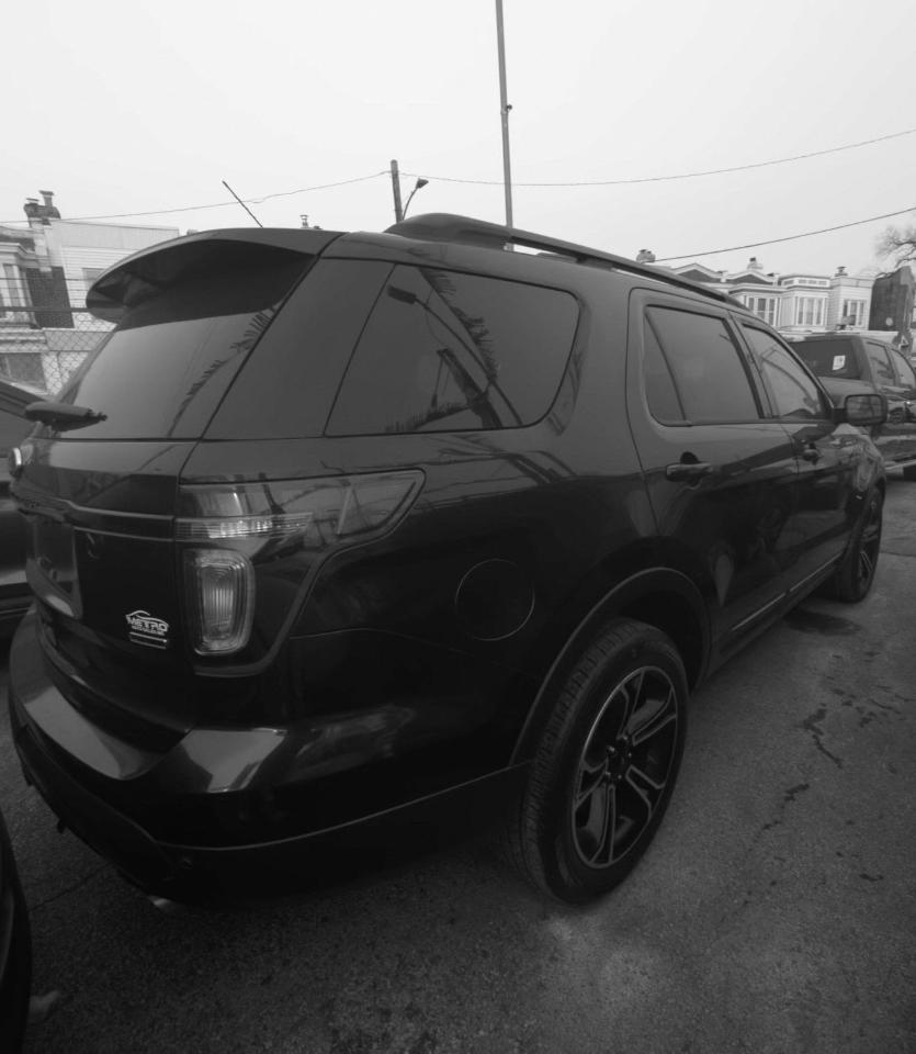 Ford Explorer Sport 4WD 2015