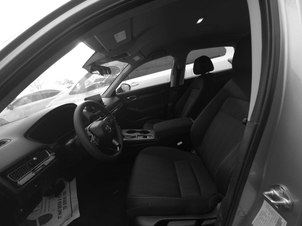 Honda Civic LX Sedan CVT 2025