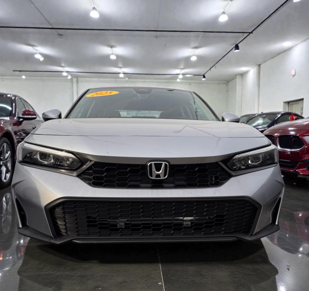 Honda Civic LX Sedan CVT 2025