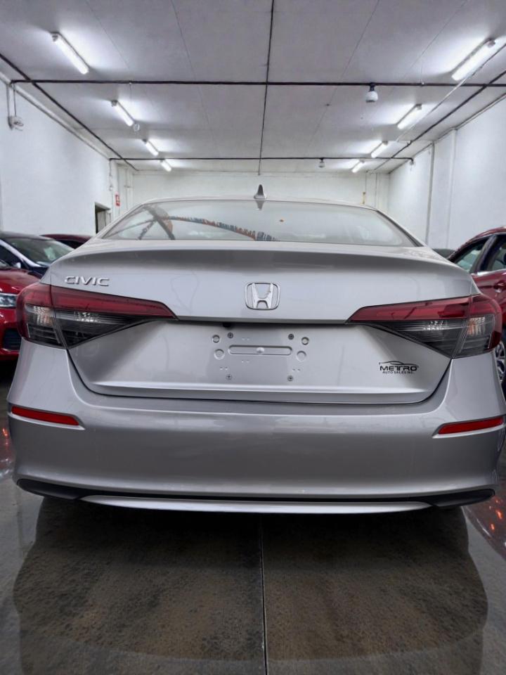 Honda Civic LX Sedan CVT 2025