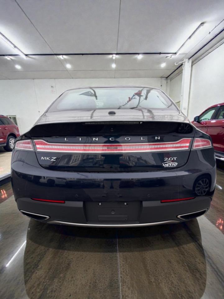 Lincoln MKZ Base 2020