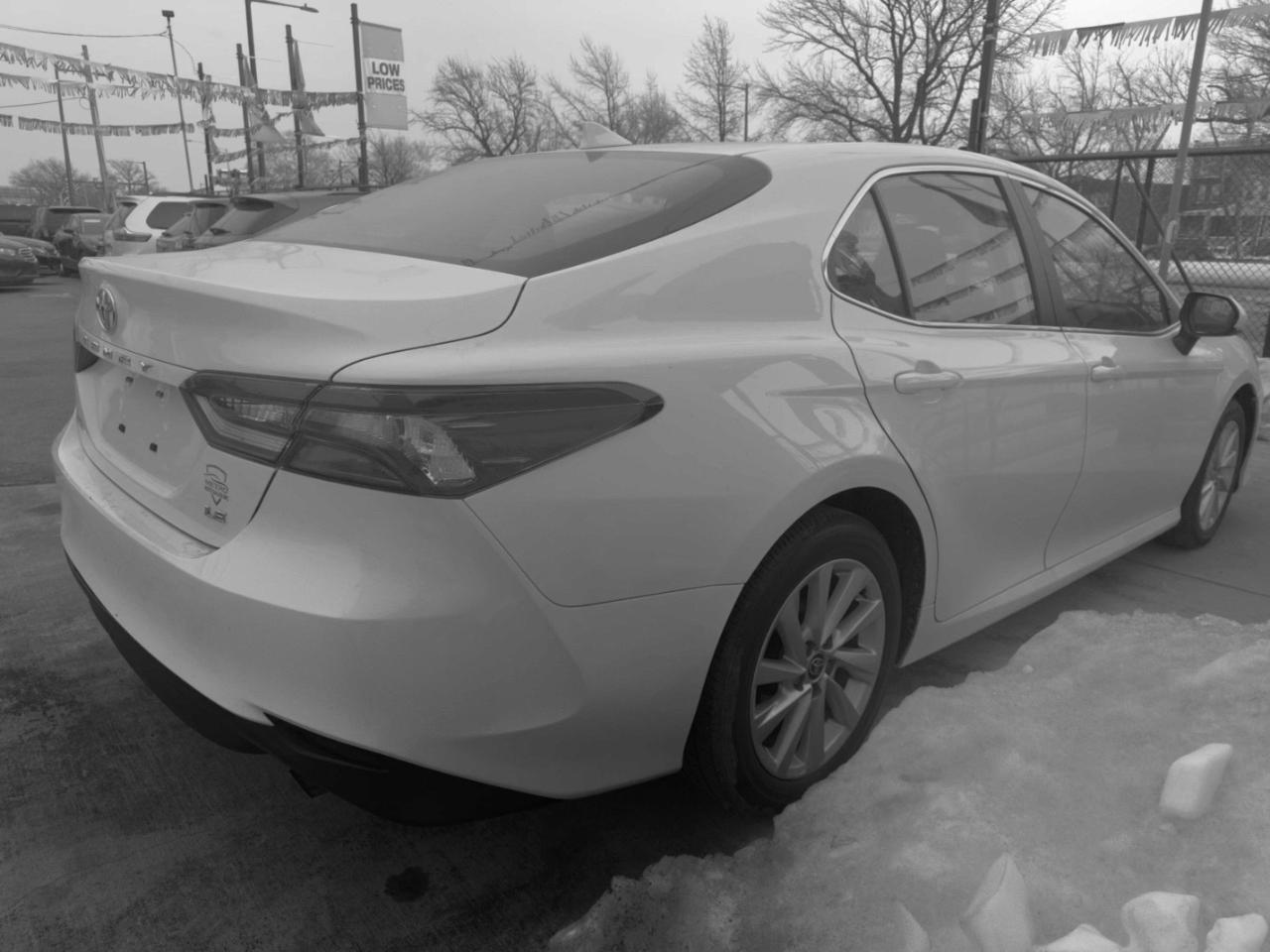 Toyota Camry LE 2024