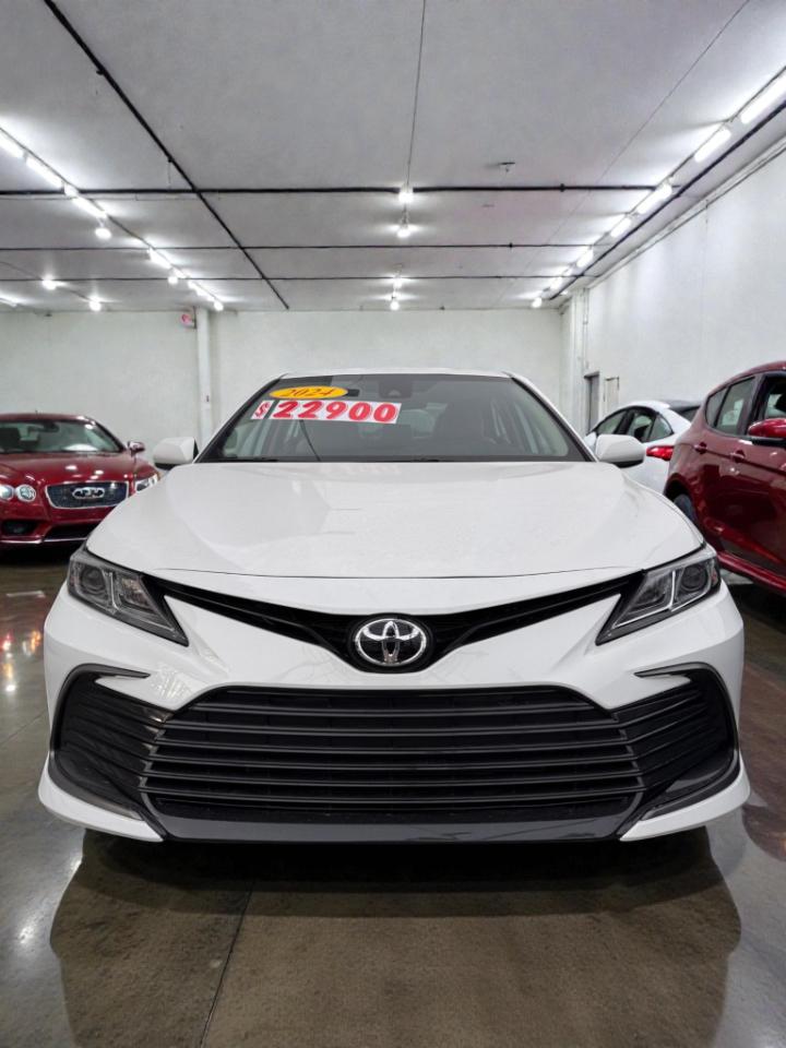 Toyota Camry LE 2024