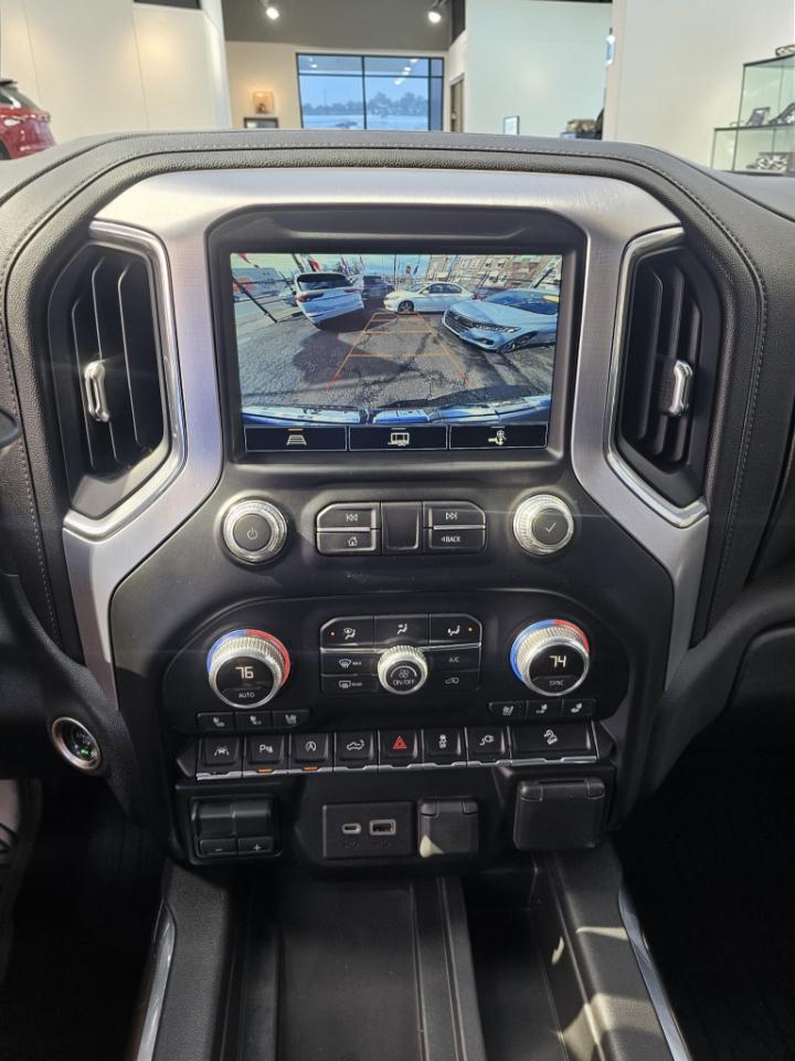 GMC Sierra 1500 4WD Crew Cab 143.5" SLT 2021