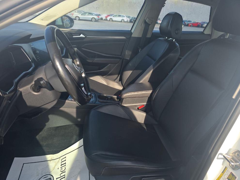 Volkswagen Jetta Sedan 4dr Auto 1.8T SEL 2019