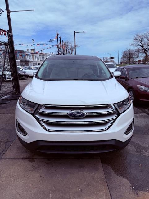 Ford Edge 4dr Titanium FWD 2017