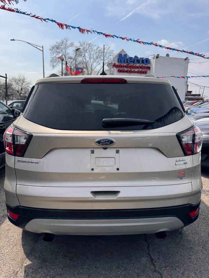Ford Escape SEL 4WD 2018
