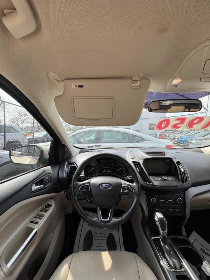 Ford Escape SEL 4WD 2018