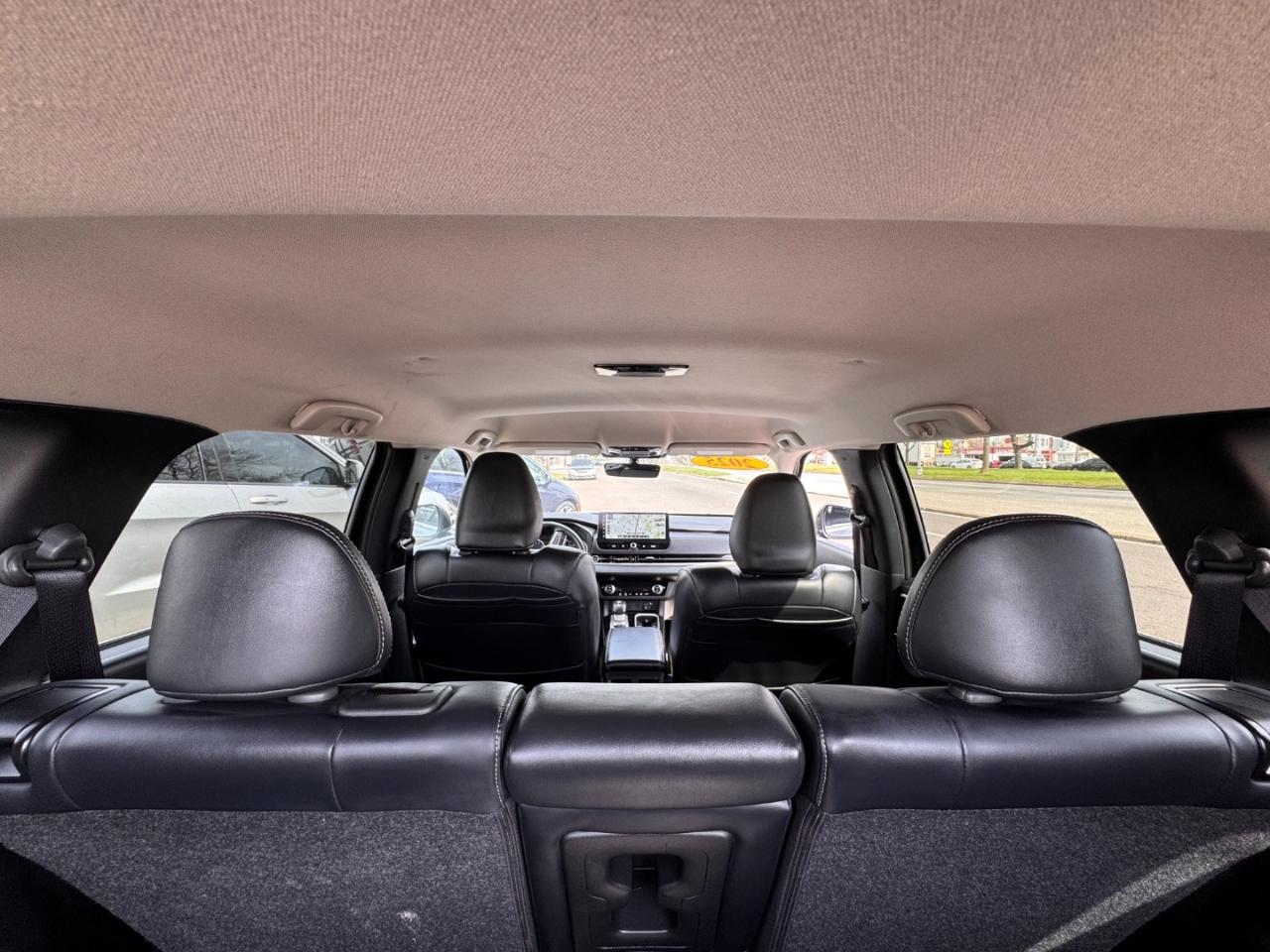 Mitsubishi Outlander SE 2WD 2025