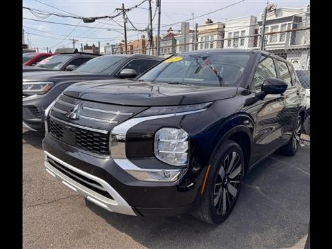 2025 Mitsubishi Outlander SE 2WD