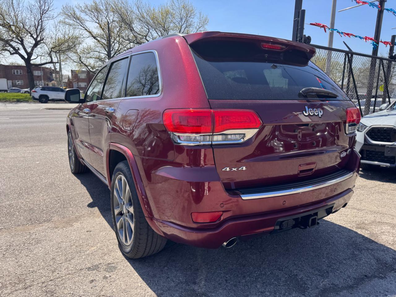Jeep Cherokee 4WD 4dr Overland 2017