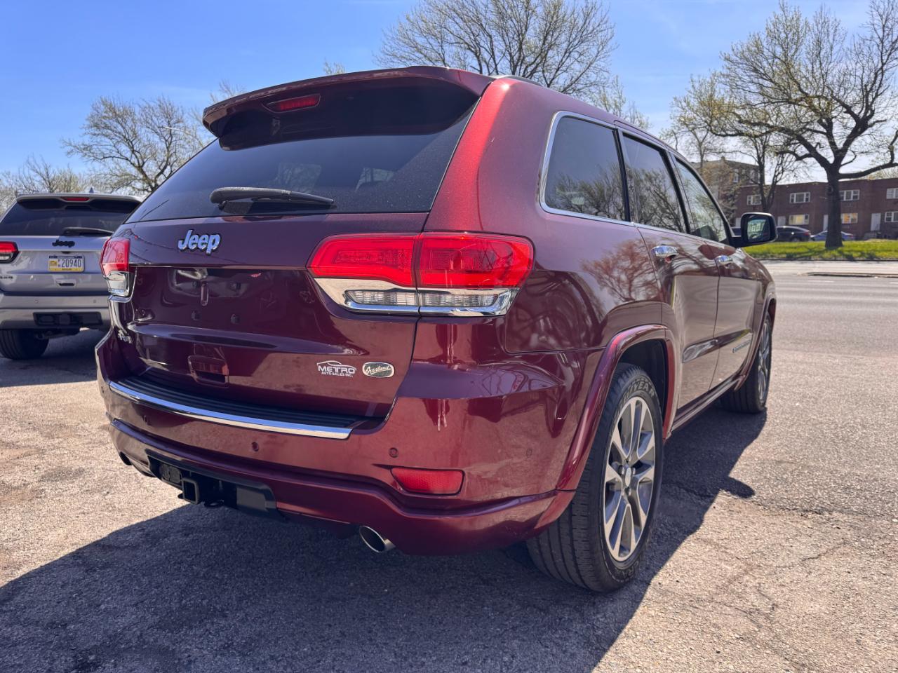 Jeep Cherokee 4WD 4dr Overland 2017