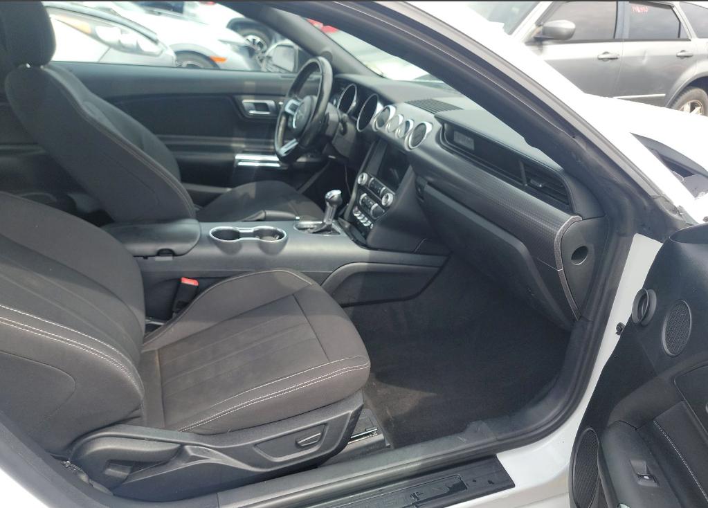 Ford Mustang 2dr Fastback EcoBoost 2021