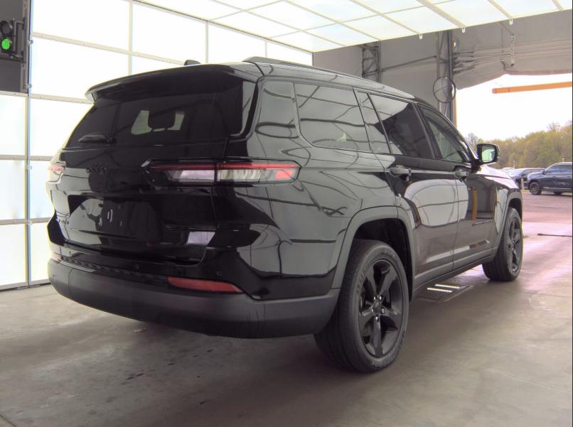 Jeep Cherokee 4WD 4dr Altitude 2021