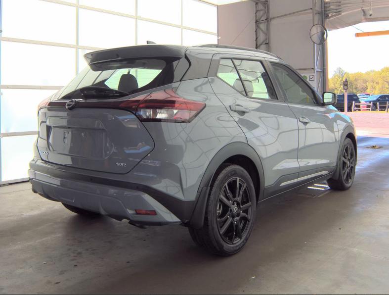 Nissan Kicks SR 2022
