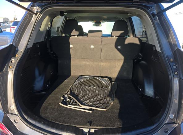 Toyota RAV4 FWD 4dr XLE (Natl) 2018