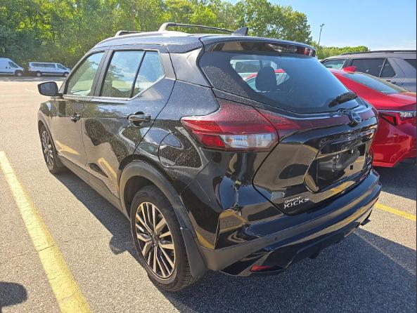 Nissan Kicks SV 4D SUV FWD 2022
