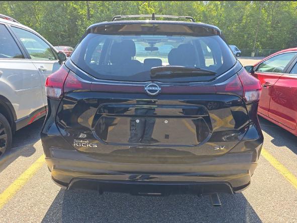 Nissan Kicks SV 4D SUV FWD 2022
