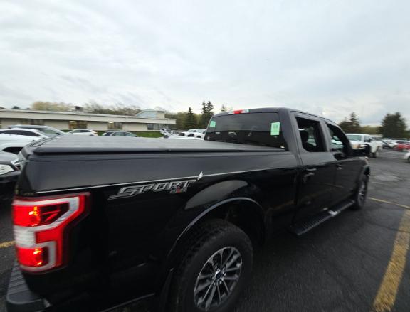 Ford F-150 4WD SuperCab 163" XLT w/Mid-Box Prep 2018