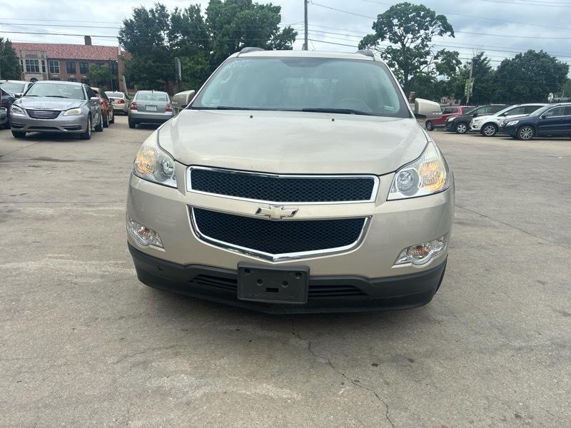 Chevrolet Traverse LT1 FWD 2010
