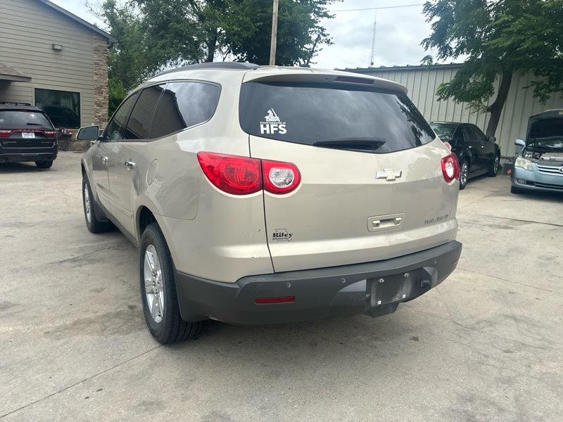 Chevrolet Traverse LT1 FWD 2010