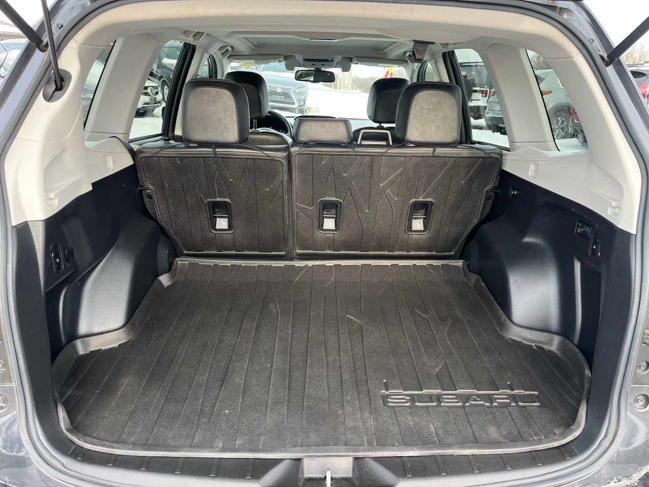 Subaru Forester  2016