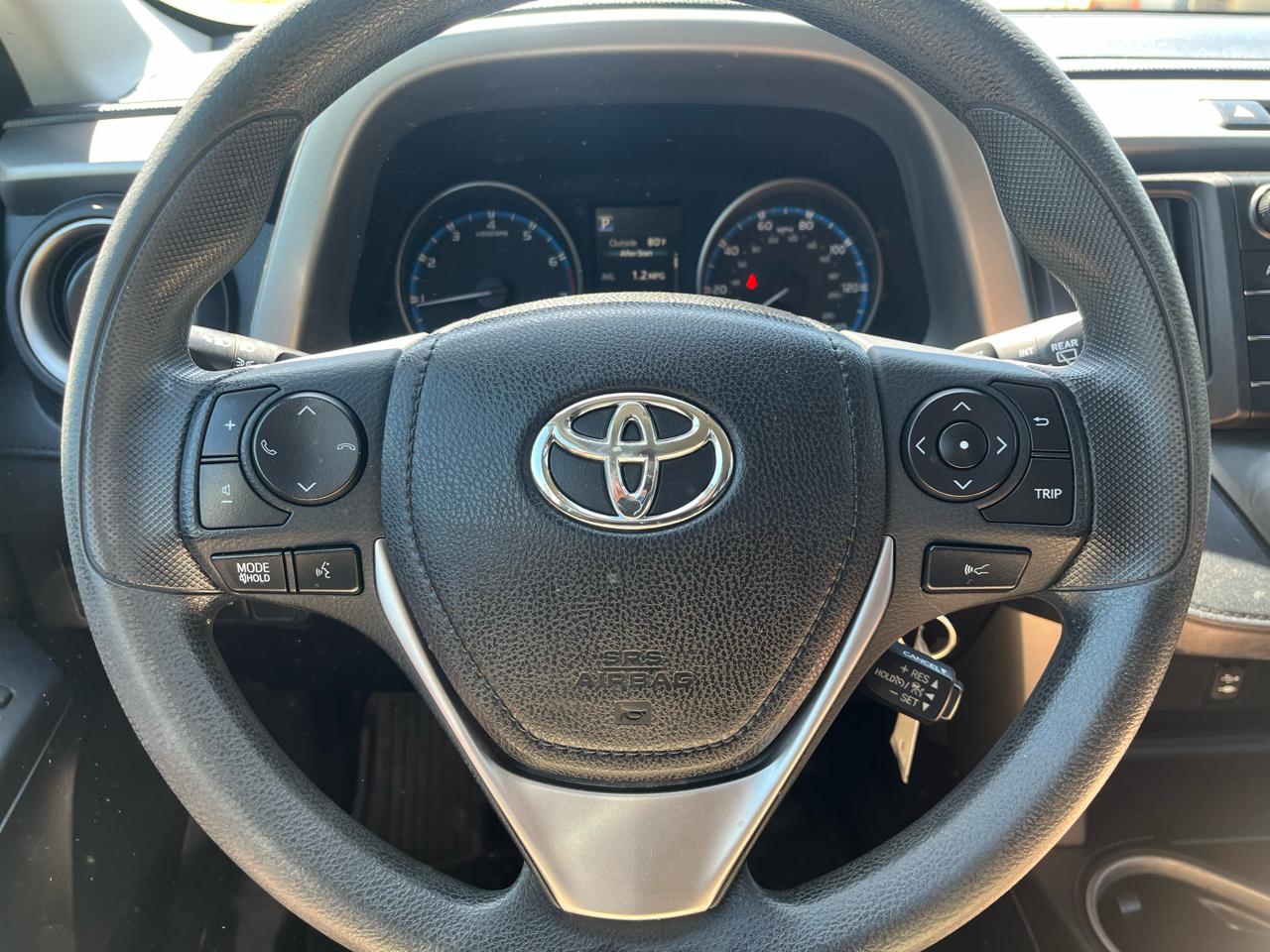 Toyota RAV4 LE 2018