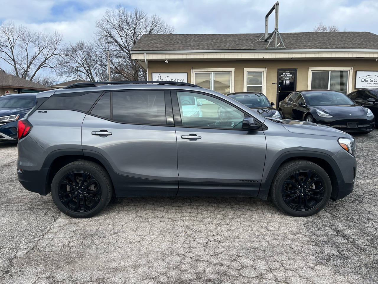 GMC Terrain FWD 4dr SLE 2020