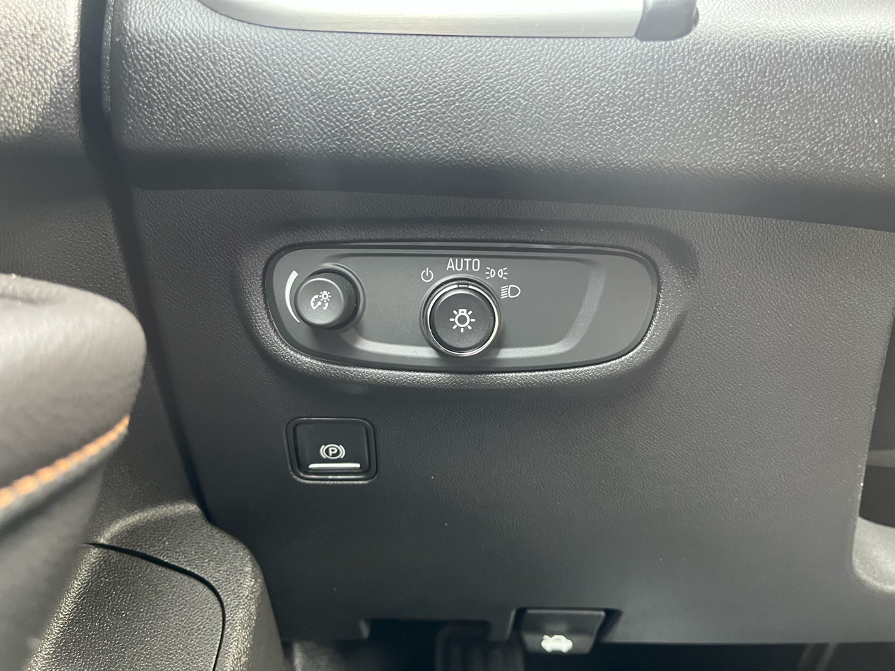 GMC Terrain FWD 4dr SLE 2020