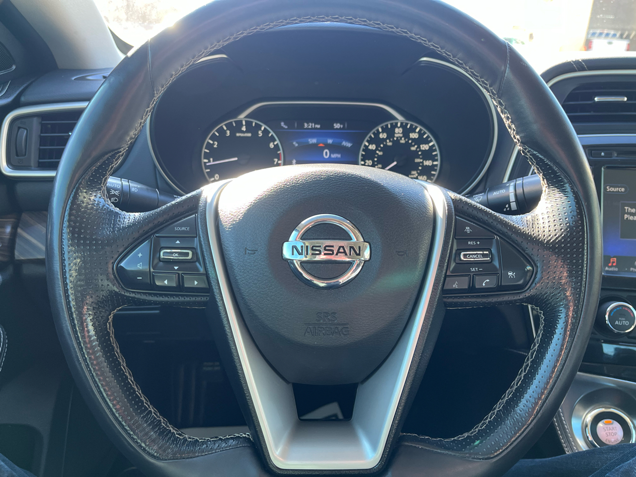 Nissan Maxima 4dr Sdn 3.5 Platinum 2016