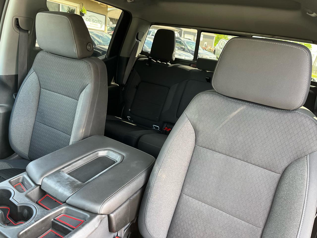 Chevrolet Silverado 1500 4WD Crew Cab 157" LT 2019