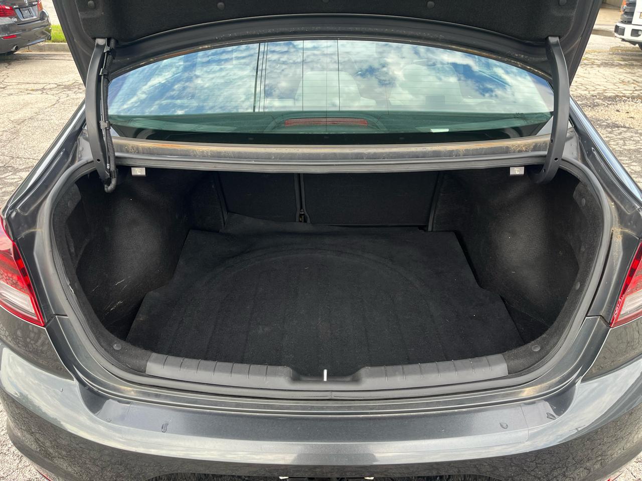 Hyundai Elantra SEL 2020