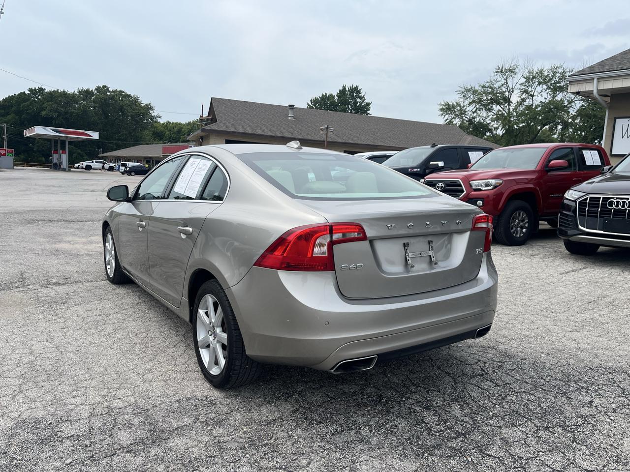 Volvo S60  2016