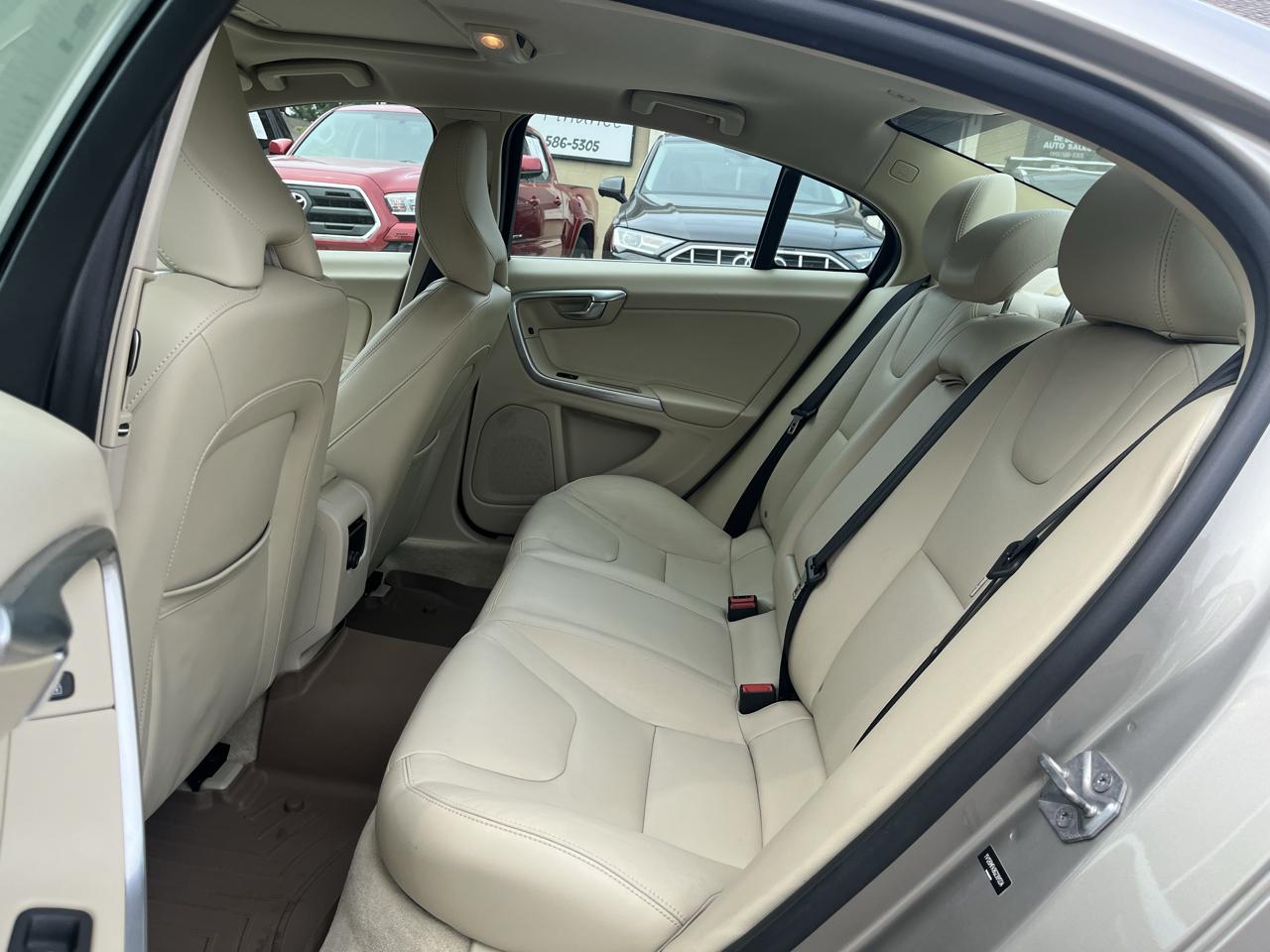Volvo S60  2016