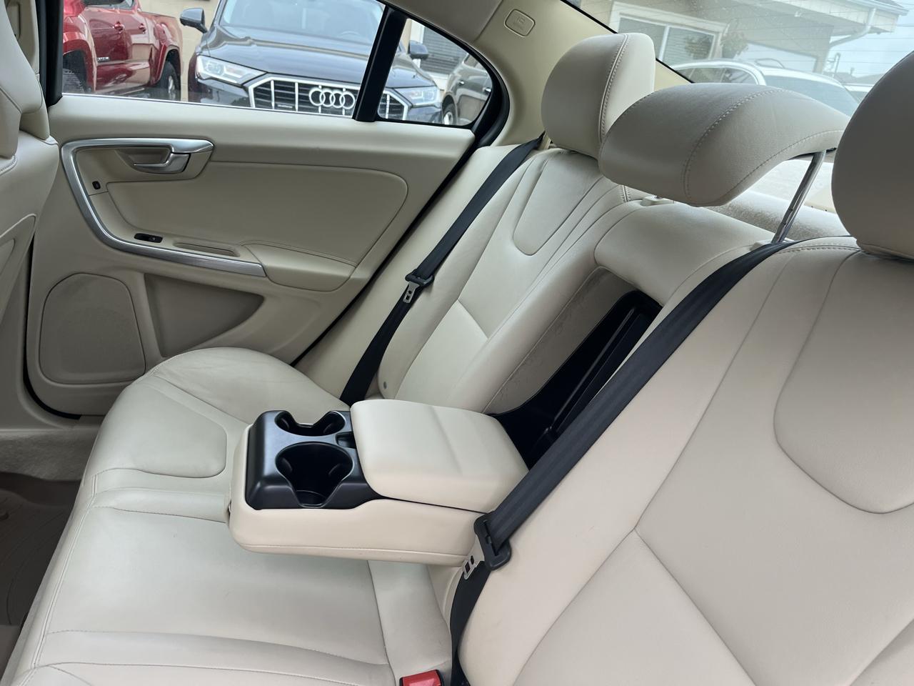 Volvo S60  2016