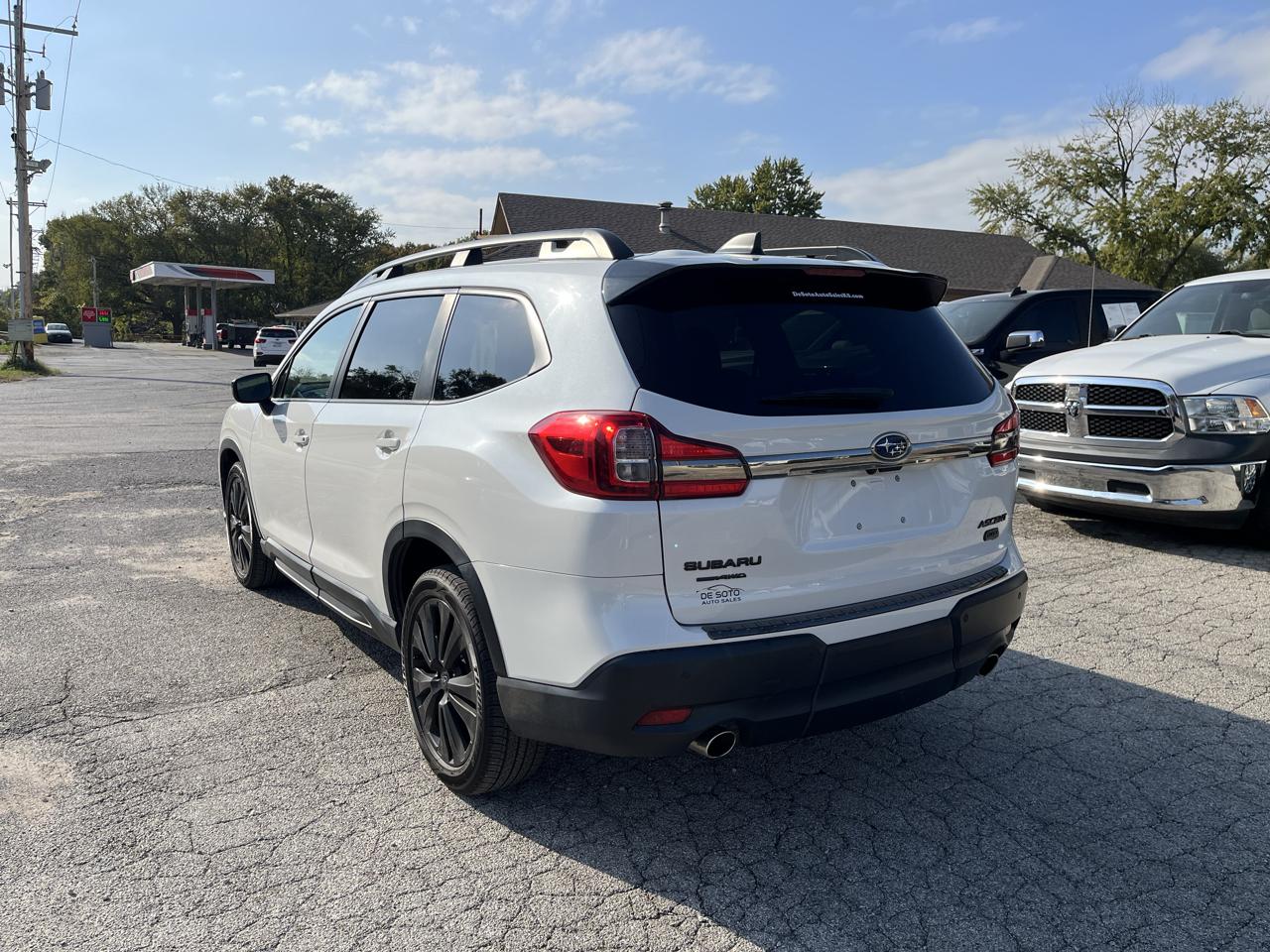 Subaru Ascent  2022