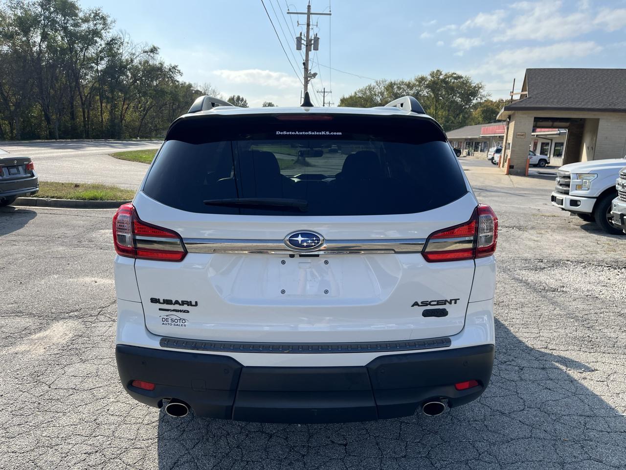 Subaru Ascent  2022