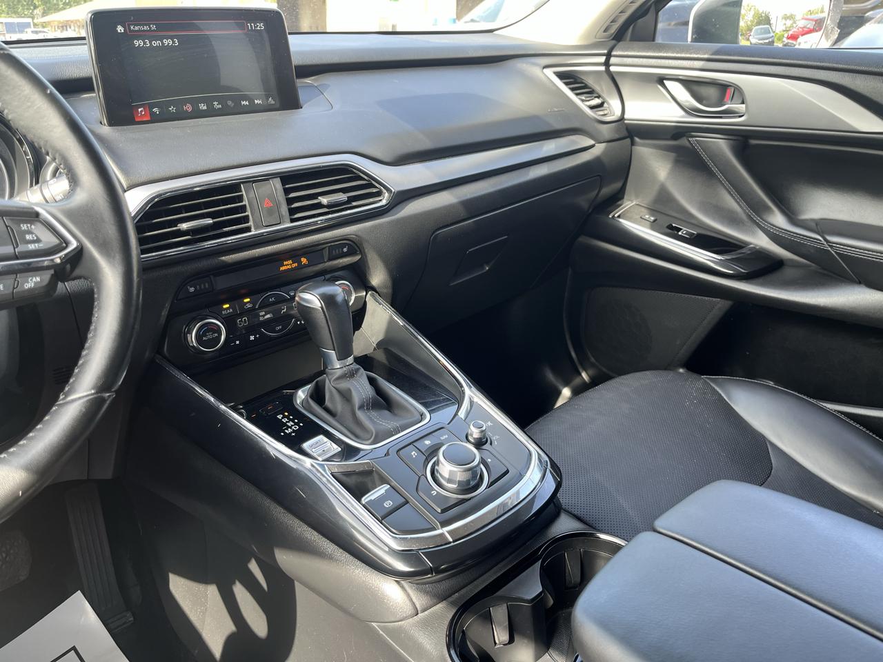 Mazda CX-9 Touring 2018