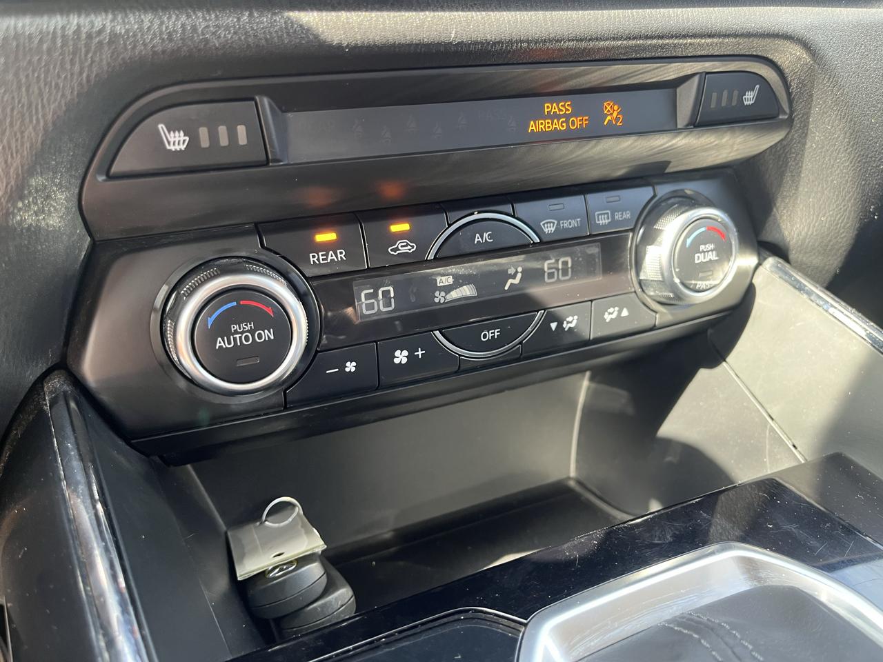 Mazda CX-9 Touring 2018